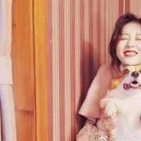 很高兴让人们陷入困境的三个星座女性,哀悼他们不幸的愤怒,典型的王府