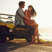 在爱情中,给予他人的星座并不容易。