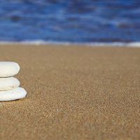 梦想着飞石的含义是什么?