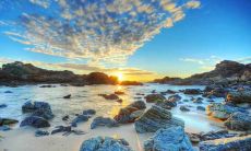 2020庚子年农历十二月二十六日出生的男宝宝,依据五行理论,其个人的命运是否好转以及五行中是否存在缺陷?