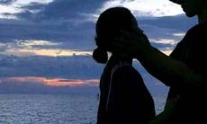 钗钏金命和大驿土命之人的姻缘前途如何?婚姻运势如何?让我们一起来探讨一下!