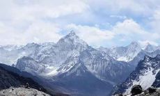 双子座2月份的星座运势和运程预测:探究双子座在本月的潜在挑战和机遇,为你详细分析财富、爱情和事业方面的变化趋势!