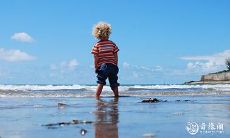 如何给女生起名字?从单人旁的字库中挑选500个字参考!