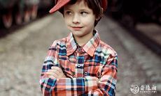 探索汉字结构:男孩起名时如何选择恰当的与字旁相配的字?