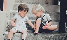 寻找2023年六月初九出生、命格五行缺火的男女宝宝名字推荐列表