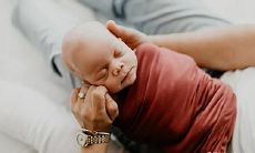 五行学说注重人命的命理学,如何命名2023年四月廿二出生、五行缺金的男孩或女孩?