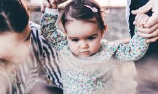 以2023年四月十四日出生的五行缺土元素男孩或女孩,命名指南