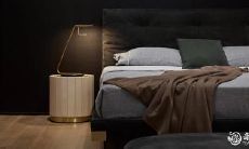 放置床头的东南方位是否适宜?床头禁忌,哪些物品远离更加合适?