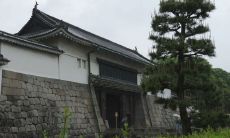 关于一楼贫,二楼富,三楼四楼官员居住的说法,大家有何观点?