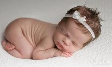 请教2023年2月18日出生、五行缺金的男孩或女孩的姓名选择