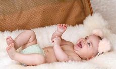 2022年12月25日诞生的宝宝,根据五行属相缺金火,需要起一个男孩或女孩的名字