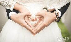 深入剖析右手小指痣的神秘传说及相学解析