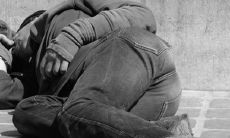 在心理健康方面,如何处理并破解那些困扰你的不良梦境并敞开心扉寻求帮助?