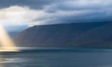 探索天水讼卦的神秘世界:详解全套卦象,揭示命运吉凶
