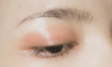 以面相学为依据:拥有金鱼眼的人的五官特征及运势解析