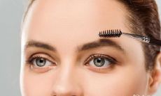 详解:右眼眉上双痣女人命运之深度探索 - 眉头、眉尾均具痣面相解析