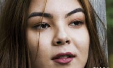 命无助,如何处理额头两侧的凹陷问题,避免面相女命的劣势?