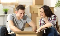 嘴大女性的命运解析:是否有所不同?考察女性嘴型大小是否有任何说法