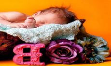 为2023年1月3日出生的宝宝选择名字:一份包含好听又流行的起名用字的全面指南