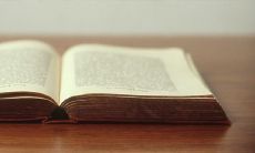 五行相生相克表及其详细解析:金、木、水、火、土五行间的关系和作用分析