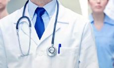 女性面部特征对性格的影响:从额头面相来看,平额头女性的性格倾向和特点是怎样的?