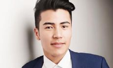 3两四男命是否有出家的必要?或许是因为这个命格容易晚婚所致