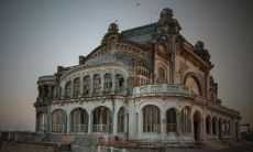 蓝艺辉姓名评分79分