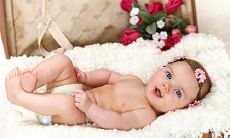 属蛇生个鼠宝宝相克吗 属蛇生什么宝宝好