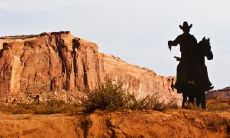 1990年闰五月 1990年属马闰五月一生运势