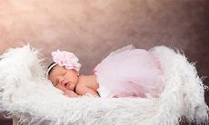 2021年农历三月十八日出生的女孩怎么起名?